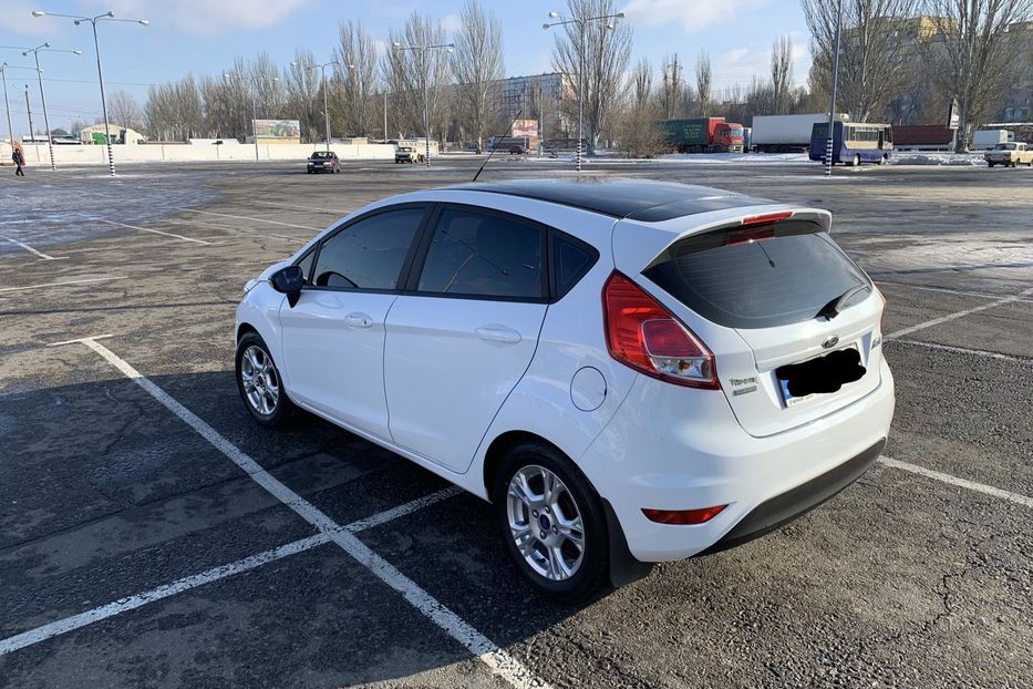 Продам Ford Fiesta Comfort plus 2016 года в Днепре