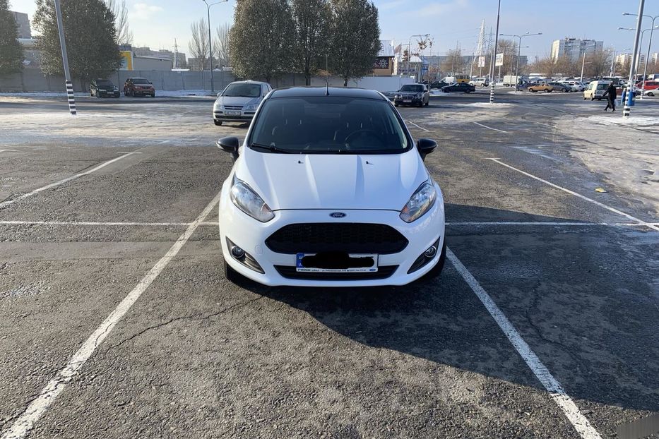 Продам Ford Fiesta Comfort plus 2016 года в Днепре