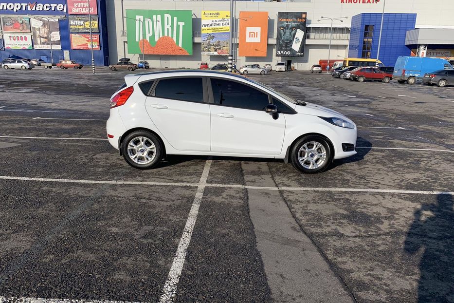 Продам Ford Fiesta Comfort plus 2016 года в Днепре