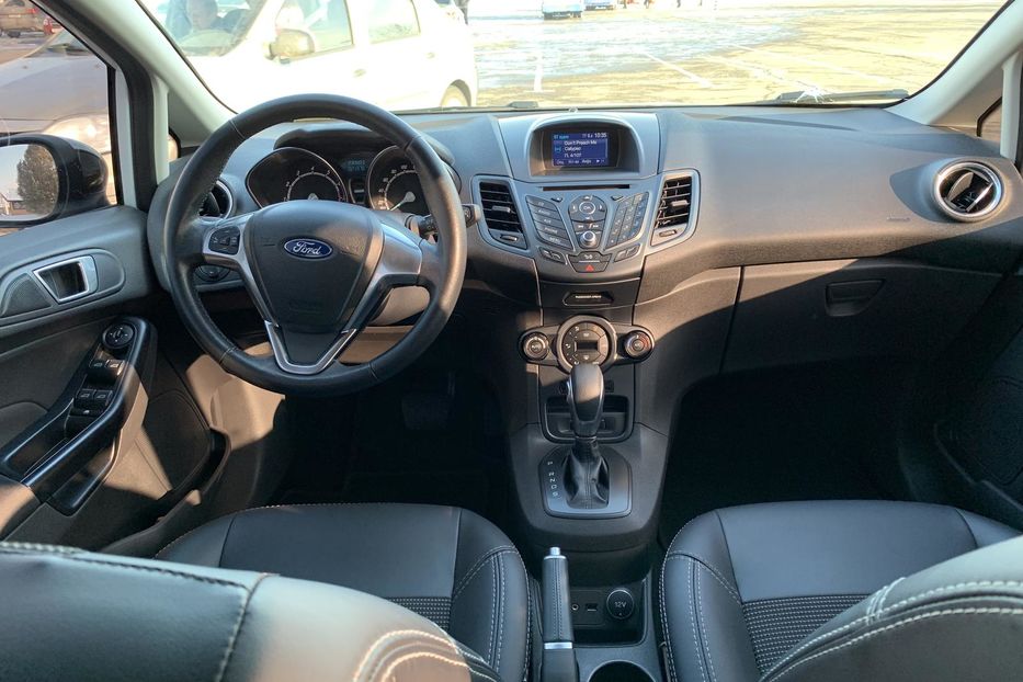 Продам Ford Fiesta Comfort plus 2016 года в Днепре