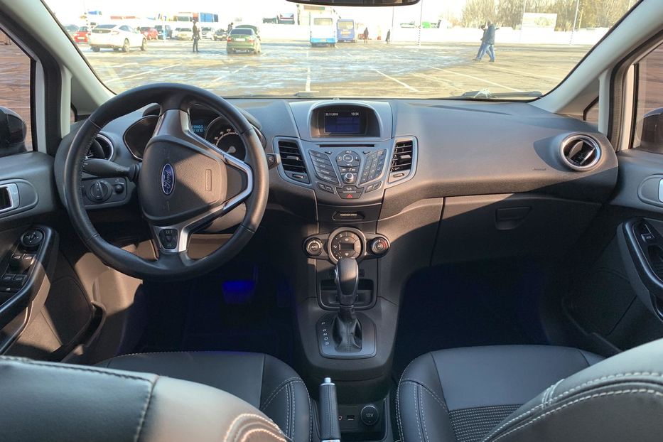 Продам Ford Fiesta Comfort plus 2016 года в Днепре