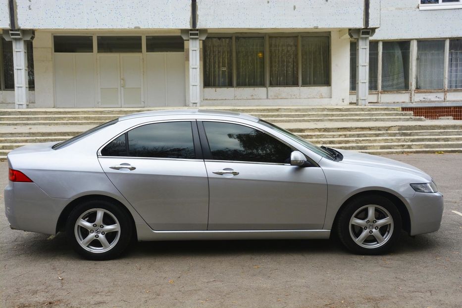 Продам Honda Accord Executave 2005 года в Днепре