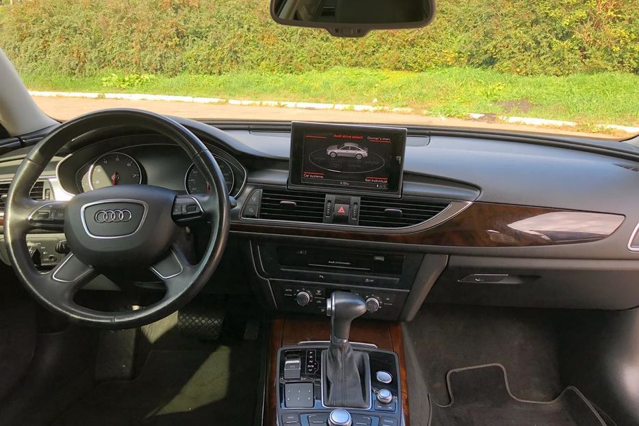 Продам Audi A6 2.0 TFSI Premium Plus  2013 года в Львове