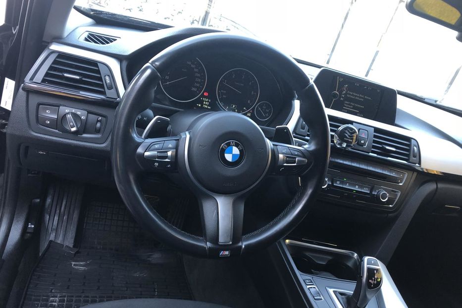 Продам BMW 320 Sport 2013 года в Черновцах