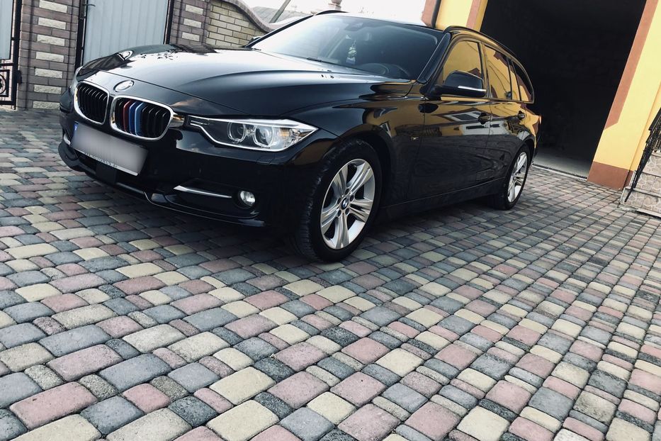 Продам BMW 320 Sport 2013 года в Черновцах