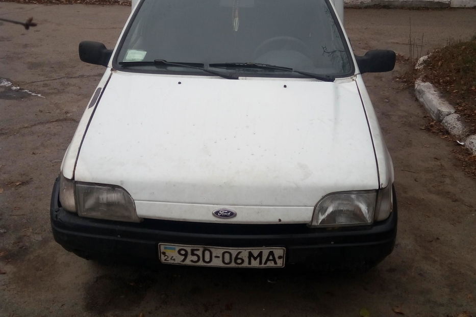 Продам Ford Courier 1995 года в г. Миргород, Полтавская область