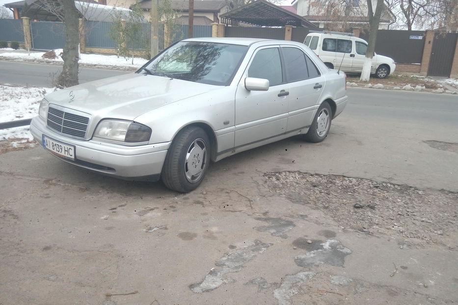 Продам Mercedes-Benz C-Class 1994 года в г. Борисполь, Киевская область