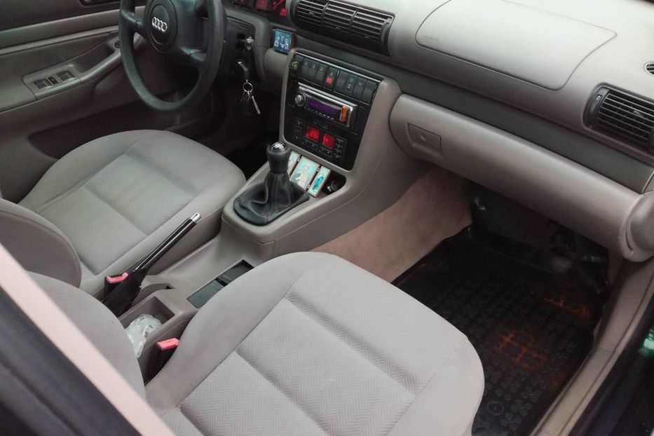 Продам Audi A4 1999 года в Киеве