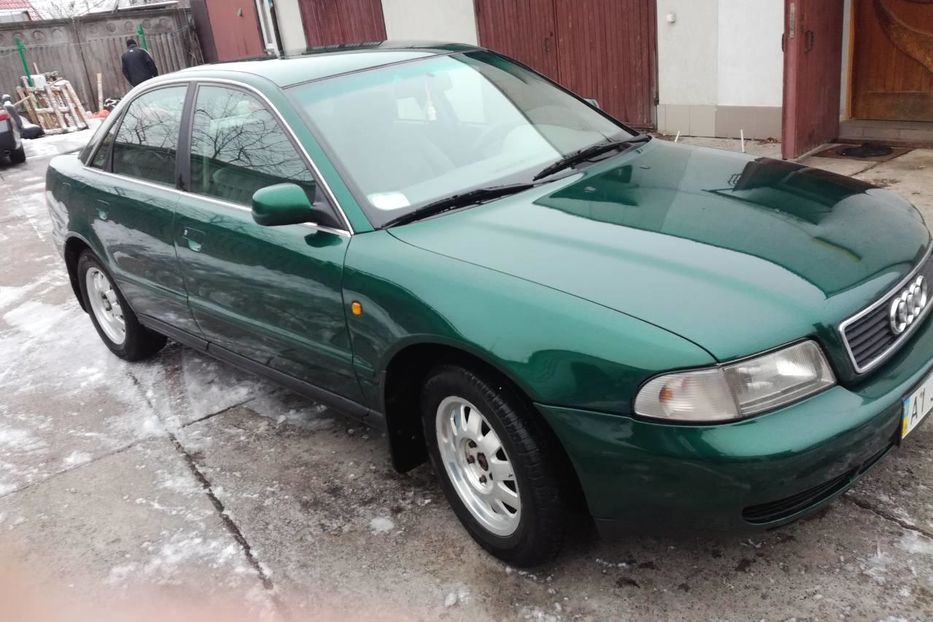 Продам Audi A4 1999 года в Киеве
