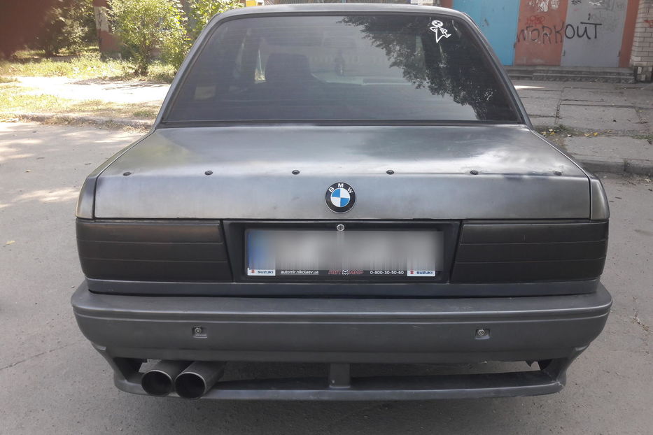 Продам BMW 320 1987 года в Херсоне