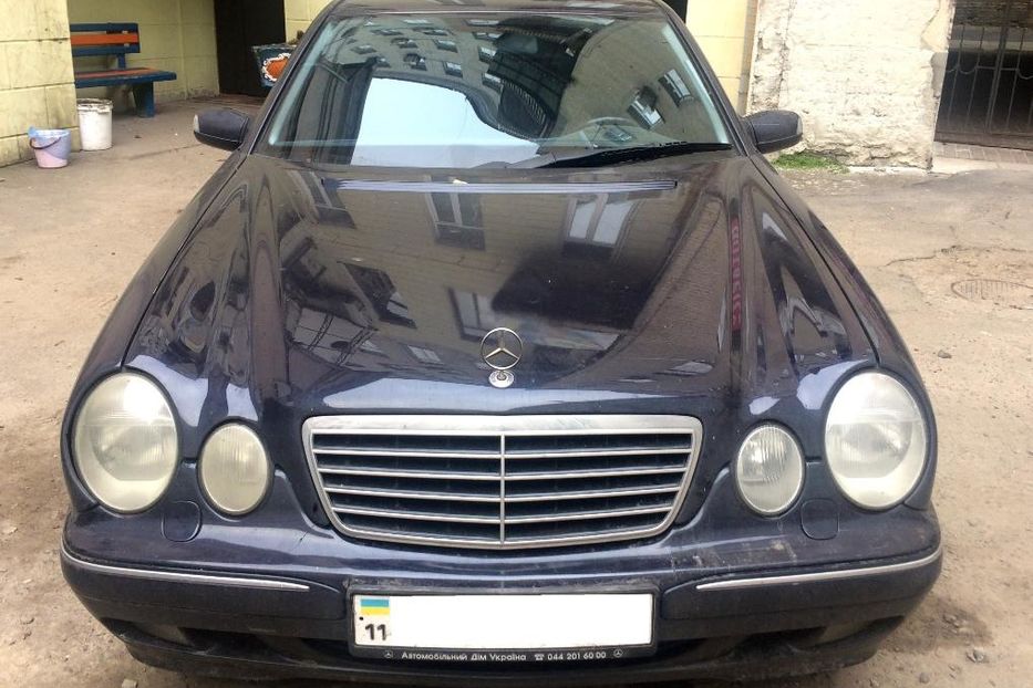 Продам Mercedes-Benz E-Class 4matic 2000 года в Киеве