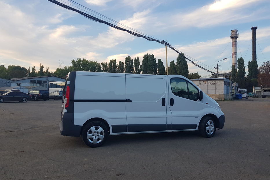 Продам Opel Vivaro груз. LONG 115 AC 2013 года в Одессе