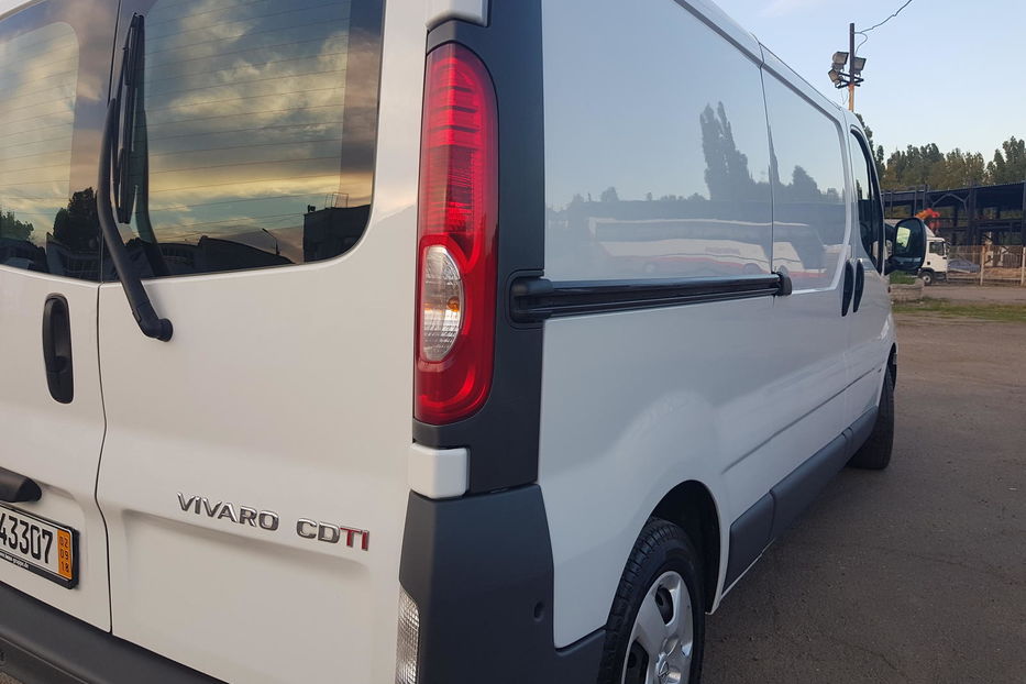 Продам Opel Vivaro груз. LONG 115 AC 2013 года в Одессе