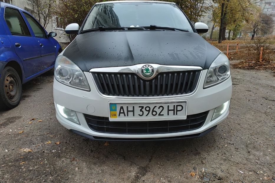 Продам Skoda Fabia Ambient 2011 года в Харькове