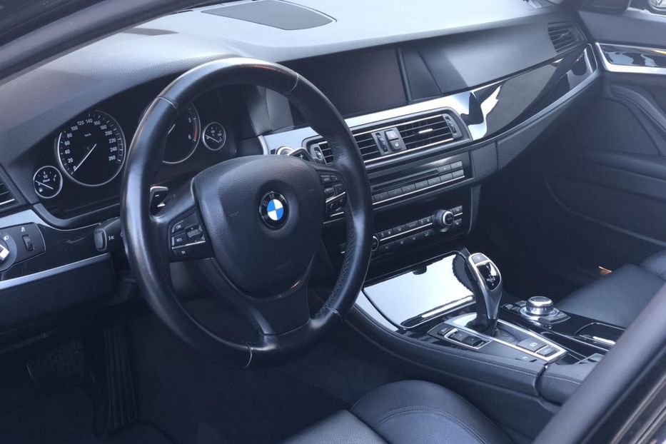 Продам BMW 520 2013 года в Херсоне