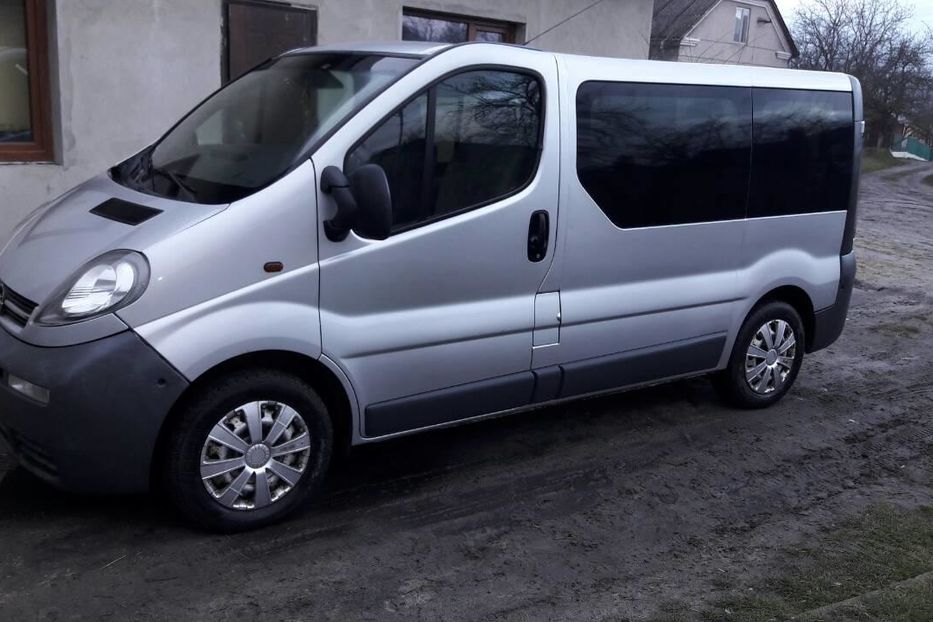 Продам Opel Vivaro пасс. 2003 года в Львове