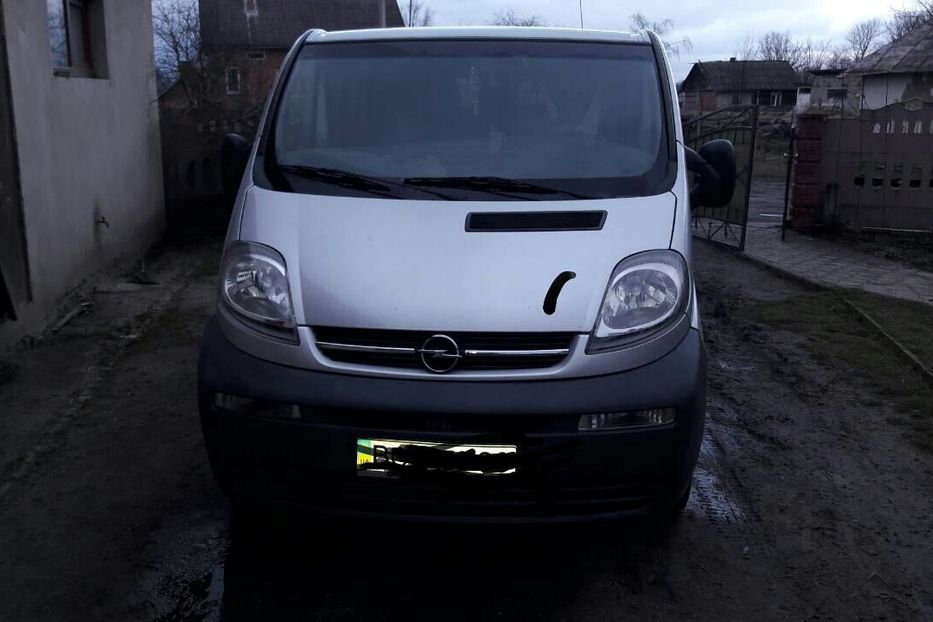 Продам Opel Vivaro пасс. 2003 года в Львове