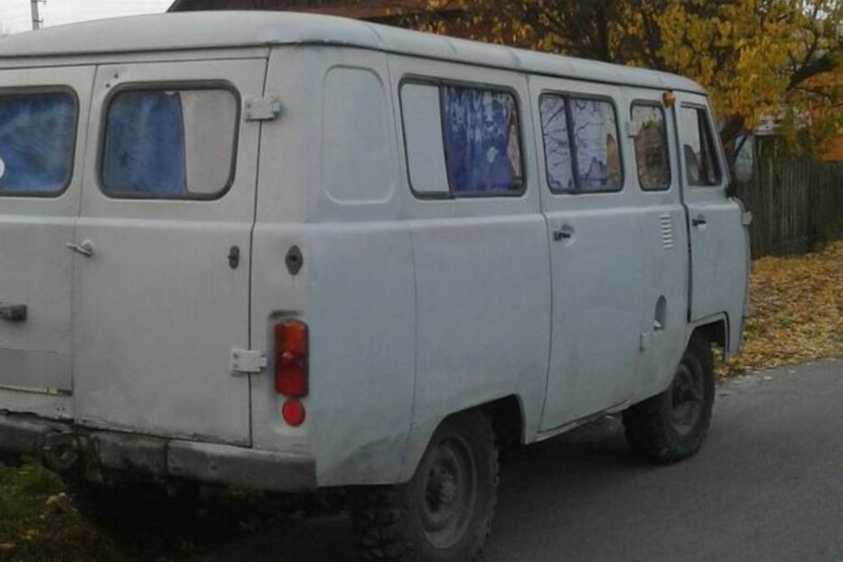 Продам УАЗ 2206 2001 года в Ровно