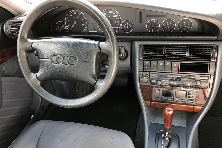 Продам Audi A6 1996 года в Киеве