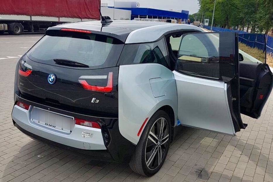 Продам BMW I3 2014 года в Одессе