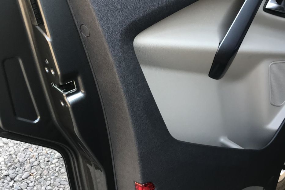 Продам Ford Tourneo Custom 2015 года в Луцке