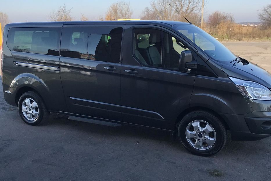 Продам Ford Tourneo Custom 2015 года в Луцке