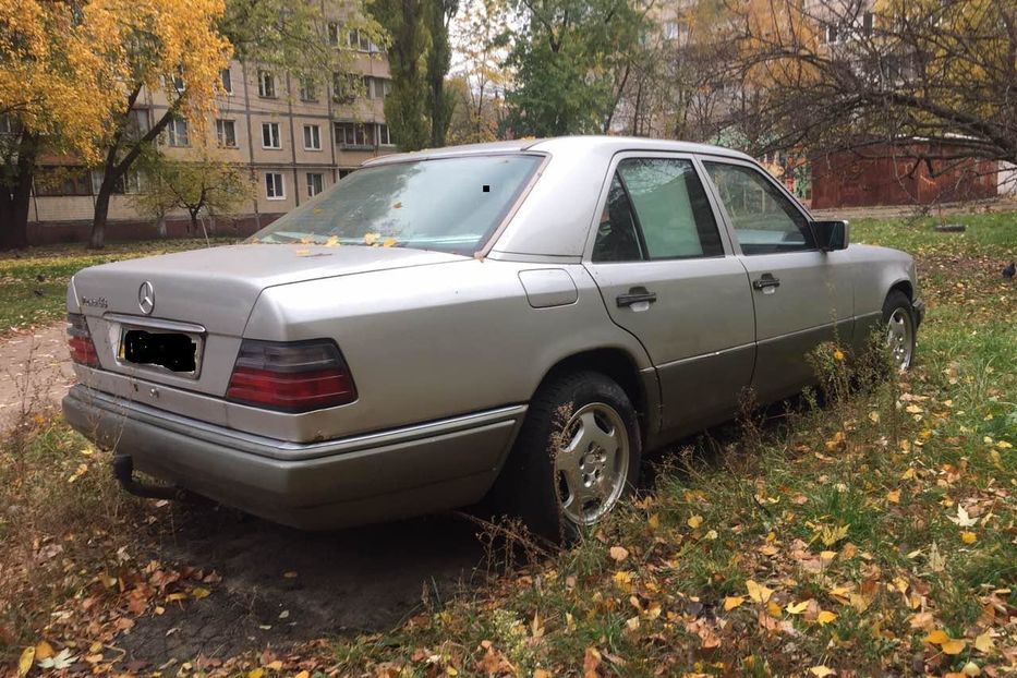 Продам Mercedes-Benz 200 124 1994 года в Киеве