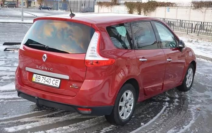 Продам Renault Scenic 2012 года в Киеве