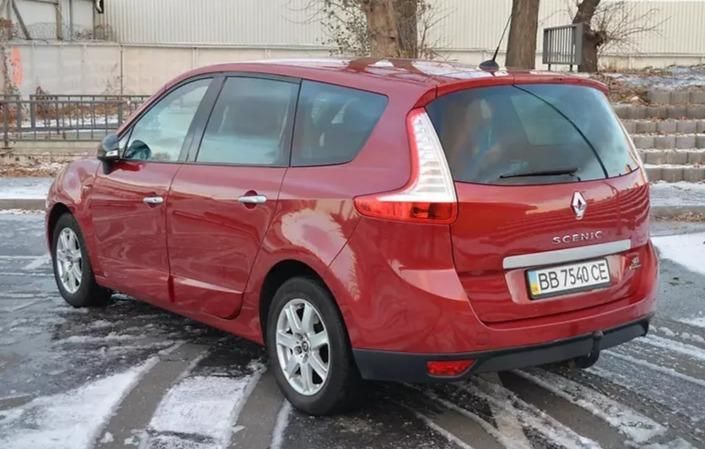 Продам Renault Scenic 2012 года в Киеве