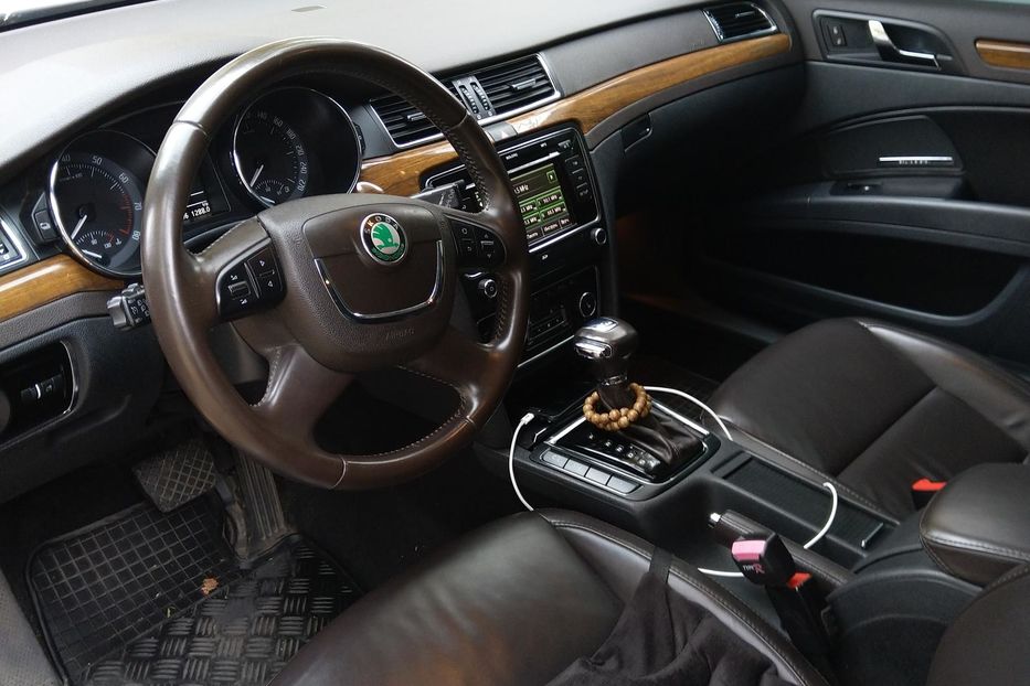 Продам Skoda Superb Laurin&Klement 2012 года в Днепре