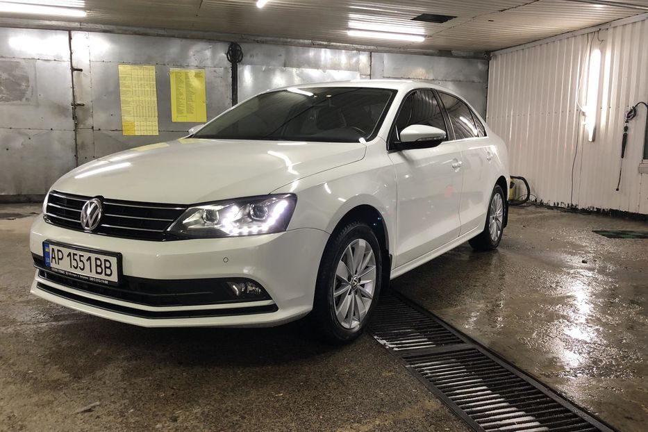 Продам Volkswagen Jetta 2016 года в Днепре