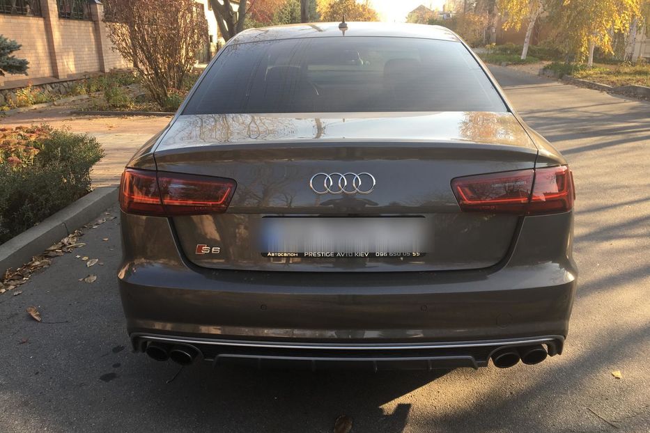 Продам Audi A6 3.0 TFSI quattro 2012 года в Харькове