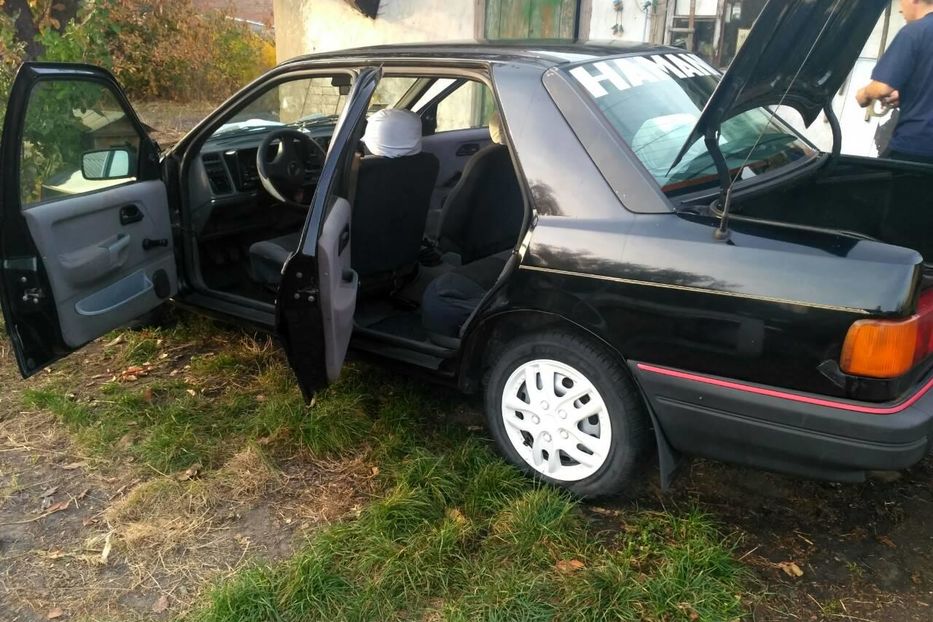 Продам Ford Sierra 1989 года в г. Борзна, Черниговская область