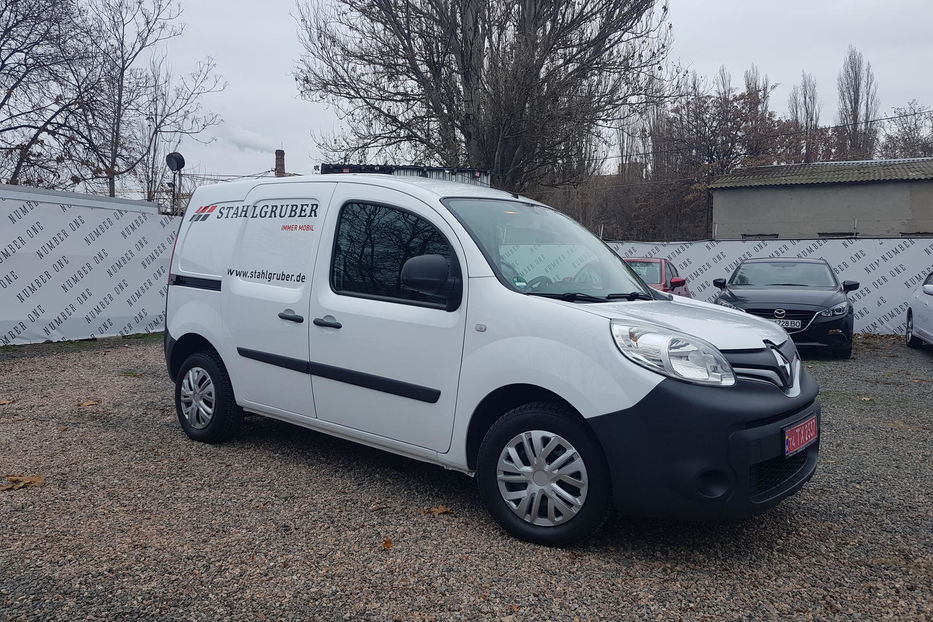 Продам Renault Kangoo груз. 66kW AC 2014 года в Одессе