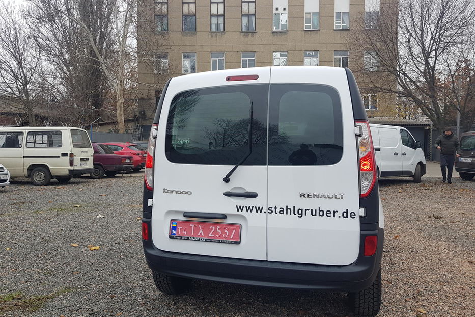 Продам Renault Kangoo груз. 66kW AC 2014 года в Одессе