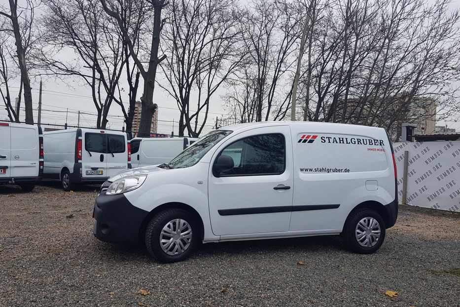 Продам Renault Kangoo груз. 66kW AC 2014 года в Одессе