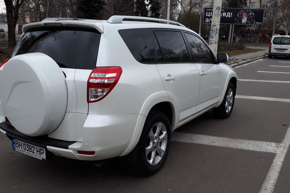 Продам Toyota Rav 4 2.4 Long 2010 года в Одессе