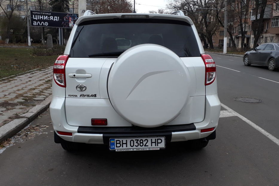 Продам Toyota Rav 4 2.4 Long 2010 года в Одессе