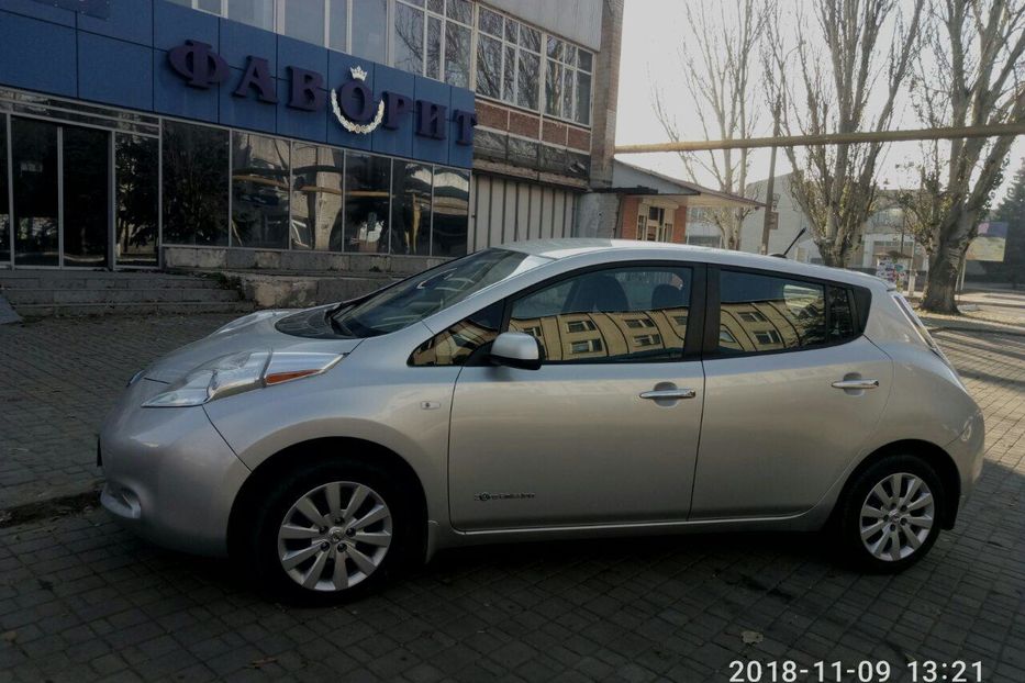 Продам Nissan Leaf 2013 года в г. Гуляйполе, Запорожская область