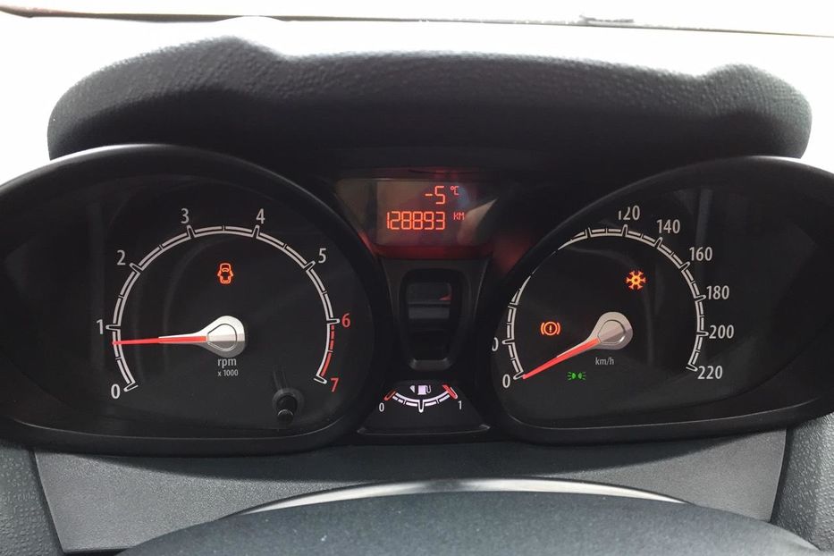 Продам Ford Fiesta 2011 года в г. Бровары, Киевская область