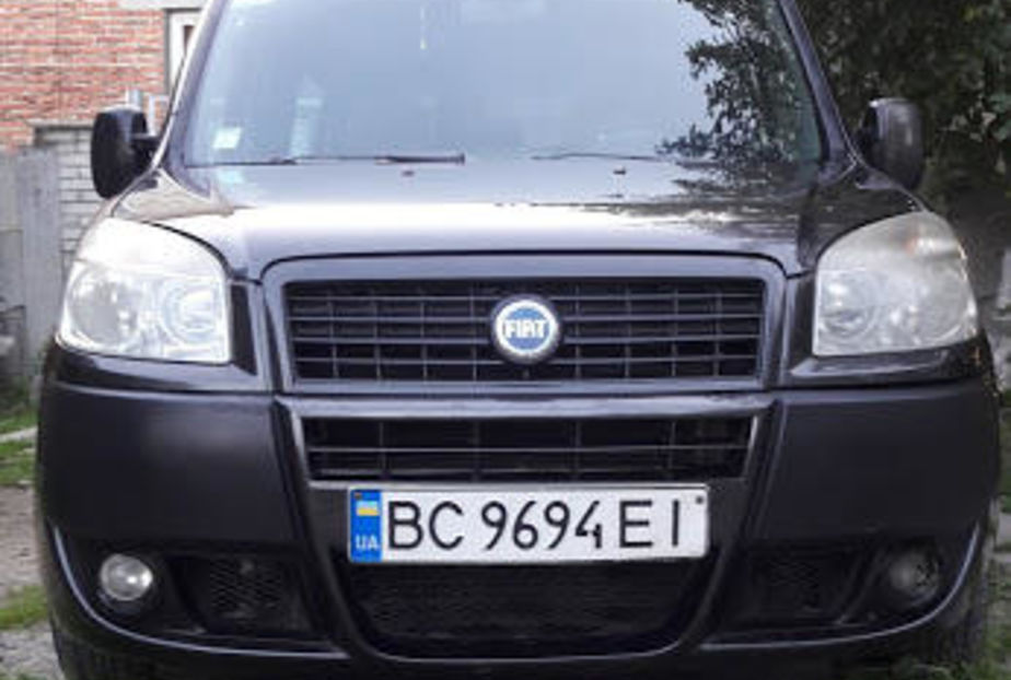 Продам Fiat Doblo пасс. MAXI 2007 года в Львове