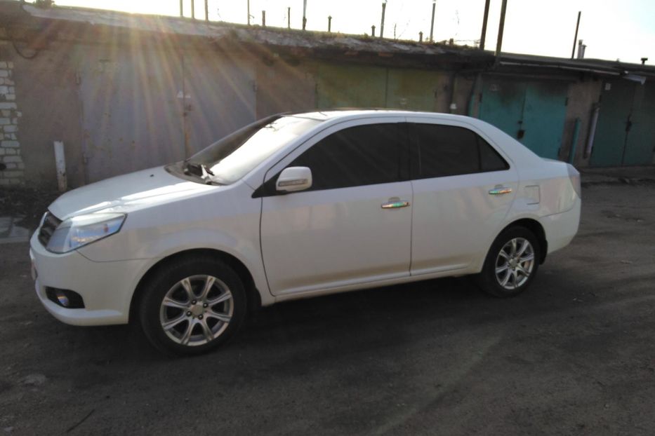 Продам Geely MK 2013 года в Днепре