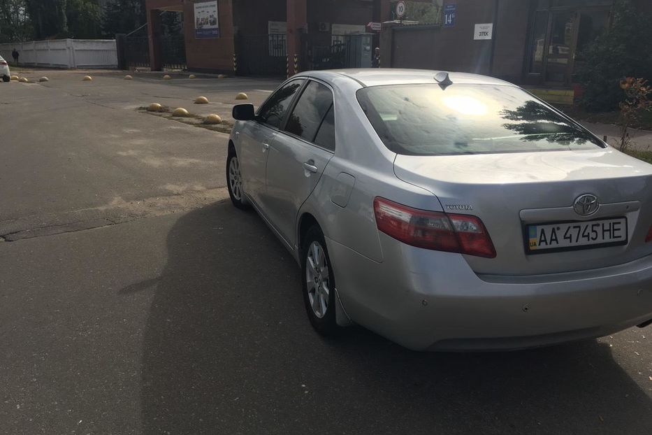 Продам Toyota Camry 2008 года в Киеве