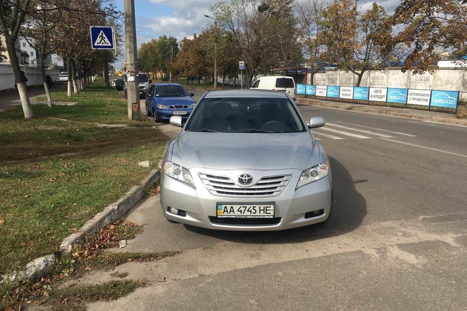 Продам Toyota Camry 2008 года в Киеве