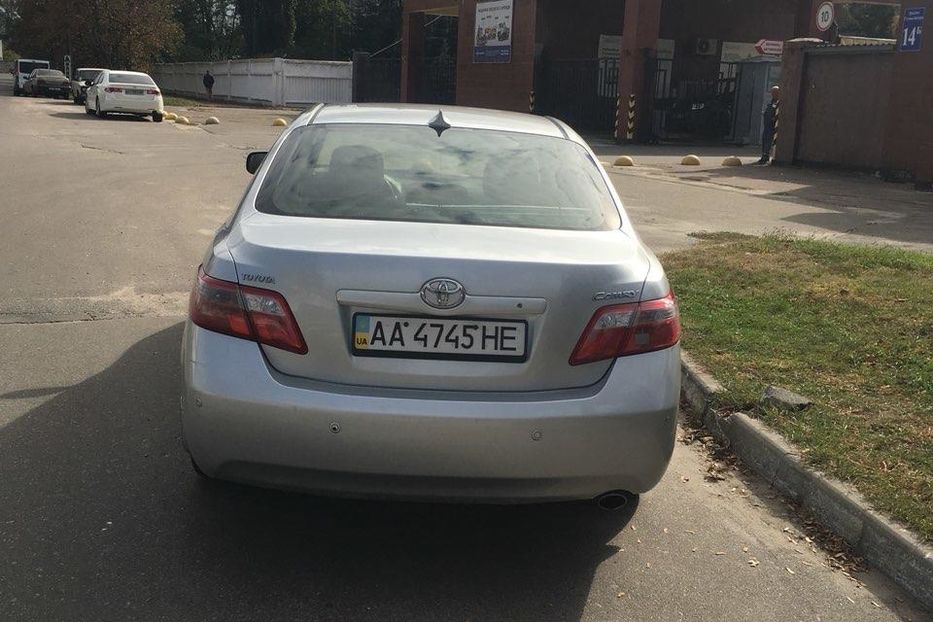 Продам Toyota Camry 2008 года в Киеве
