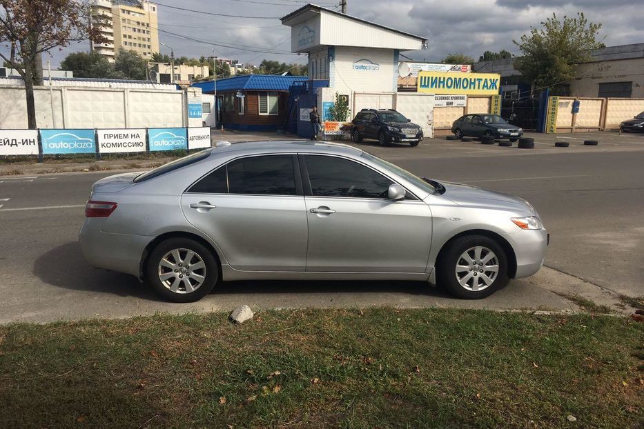 Продам Toyota Camry 2008 года в Киеве