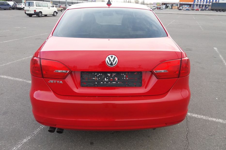 Продам Volkswagen Jetta 2012 года в Харькове