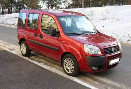 Продам Fiat Doblo пасс. 2008 года в Киеве