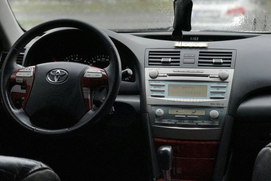 Продам Toyota Camry 2008 года в Ужгороде
