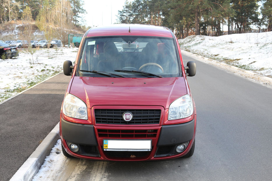 Продам Fiat Doblo пасс. 2008 года в Киеве